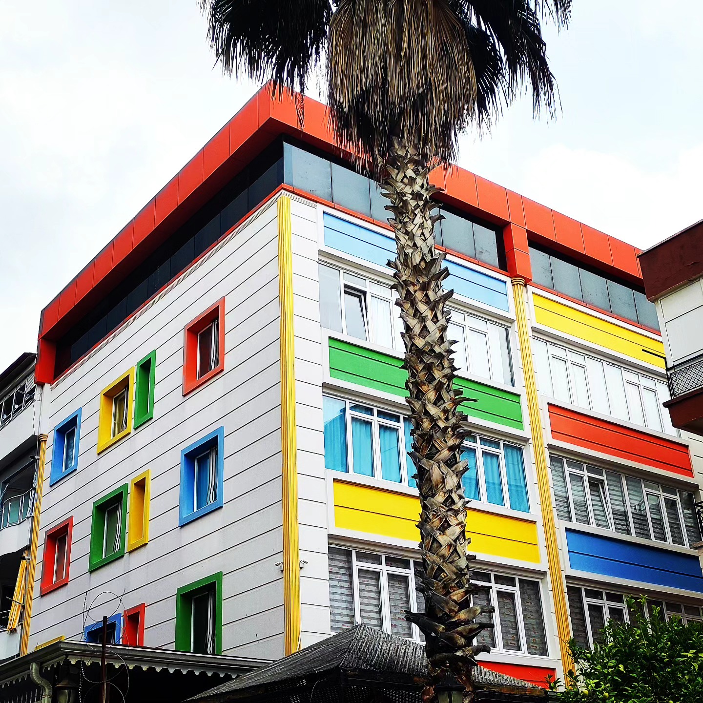 Özel Antalya Gülveren Anaokulu